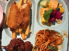 -芭莉与彩虹西餐厅(成都合生汇店)