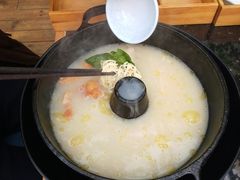 -飞虎过桥米线(翠湖店)