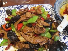 爆三样儿-娄三少·老北京春饼烤鸭家常菜(方庄店)