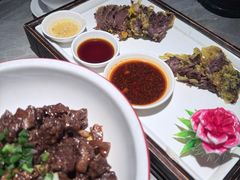 -鱼你相聚·河鲜馆(袁家岭店)