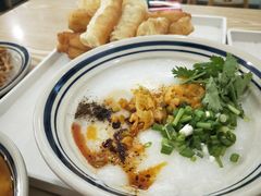 -正南齐北·老街糯米团(洪崖洞店)