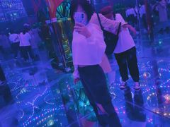 -七彩云南欢乐世界