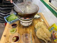 -威邵鸡煲(西华路总店)