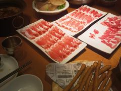 -呷哺呷哺(融创茂店)