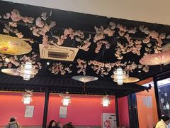 -老街烧烤大排档·地道湖北菜·龙虾馆(汉口火车站店)