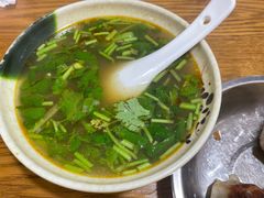 -黄阿姨锅贴大王(万航渡路店)