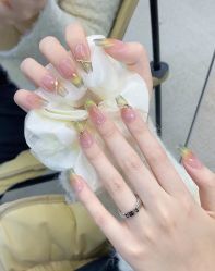 -悦指间美甲美睫
