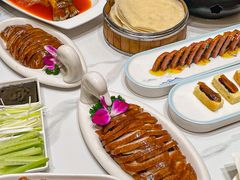 -梅利汴京烤鸭•开封豫菜地标店(东大街店)