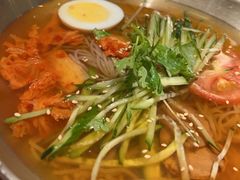 -街角等你.大连海鲜烧烤.经典铁板海鲜串(西安路店)