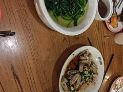 -新白鹿餐厅(银泰西湖文化广场店)