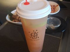 -砂之船奥莱(南京江宁店)