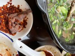 -谢老五跷脚牛肉·非遗传承店