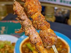 -伊带伊路新疆美食府(呼家楼店)