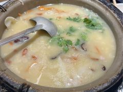 -粤仔湾砂锅粥(金太湖店)