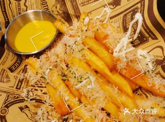 三里屯新开业的一家店，每天都是人气满满