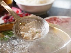 -周老三跷脚牛肉·全牛火锅(非遗传承店)