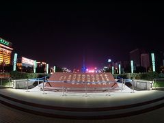 -泉城广场