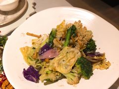 黑松露椰子油炒杂菜-闻见中国海南菜(K11店)