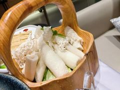 鲜竹荪-红鼎豆捞·非遗鲍皇汤火锅(宝丰路店)