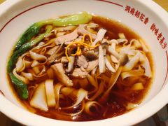 -呷佬·长沙手工米粉(金沙江路店)