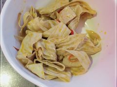 -多嘴超级肉蟹煲(欧亚卖场店)