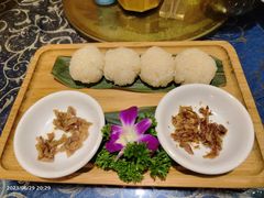 酸鱼酸肉手抓饭-柳州菜饮食文化博物馆