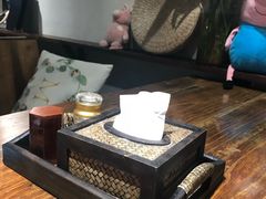 -八月美食小馆(银泰城总店)