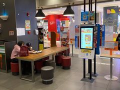 -汉堡王(大连柏威年餐厅店)