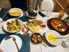 -HuaTa 花榻·花忆西葡餐厅(虹桥南丰城店)