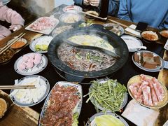 -重庆故事姊妹老火锅(财经学院店)