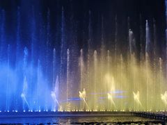 -东港音乐喷泉广场