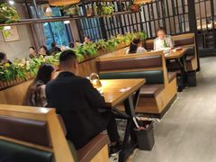 -小三峡食府(西五路店)