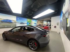 -TESLA 特斯拉(郑州正弘城体验店)