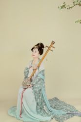 -盘子女人坊生日照·摄影馆(华强店)