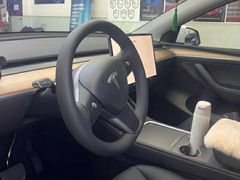 -车水马龙3M汽车贴膜冠军店隐形车衣改色膜(漕宝路中环店)