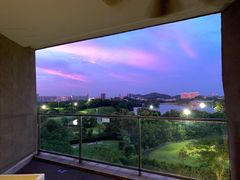 -深圳隐秀山居酒店