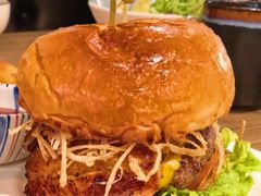 -The Habit Burger Grill 哈比特汉堡(复兴soho店)