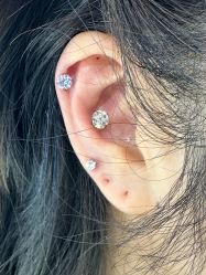 点击看大图 -AI艾耳·专业手工耳洞·穿孔美学馆