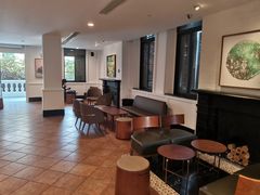 大堂-星巴克臻选(广州沙面店)