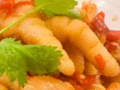 -鱼众不同·鸡公煲·烤全鱼(国顺路店)