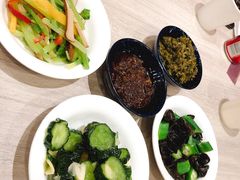 -康师傅私房牛肉面(马泉营奥莱店)