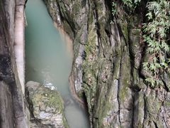 -龙水峡地缝景区