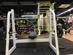 -Liking Fit24小时智能健身(金汇路韩国街店)