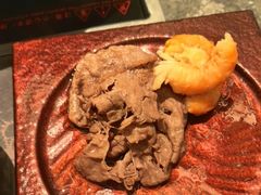 -牛YO寿喜烧·铁板烧和牛火锅自助(市府恒隆店)