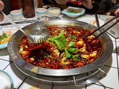 经典红锅-蛙一刀·麻椒鱼火锅(金仙桥店)