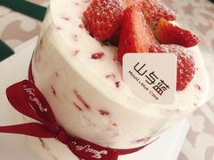 -山与蓝·轻糖鲜果蛋糕(勒泰店)