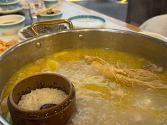 -朴小妹人参鸡汤火锅(长白山万达店)