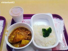 咖喱鸡饭-美心Food2(赤腊角机场店)