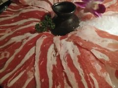 -老牌坊云南鱼豆花火锅(哈西万达店)