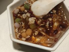 -江城小馆陕南妈妈菜·全球旅行餐厅(钟楼店)